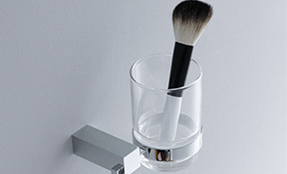 علاقة فرشاة أسنان آرت