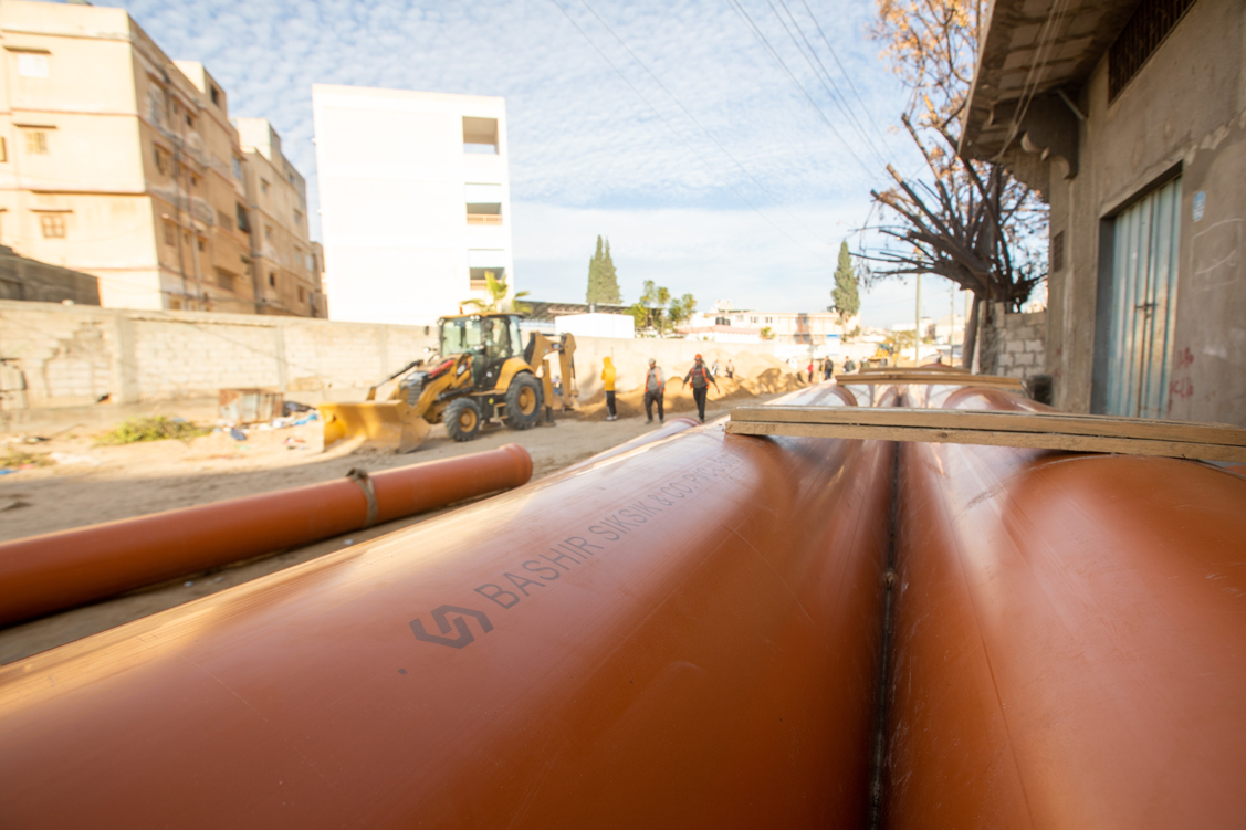 تطوير شوارع داخلية في معسكر خانيونس - الحزمة الاولى