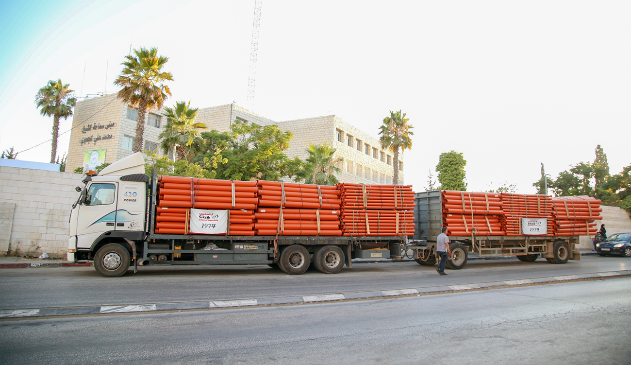 مشاريع لصالح بلدية الخليل