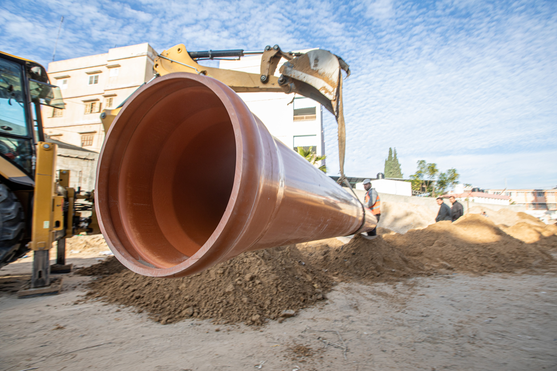 تطوير شوارع داخلية في معسكر خانيونس - الحزمة الاولى